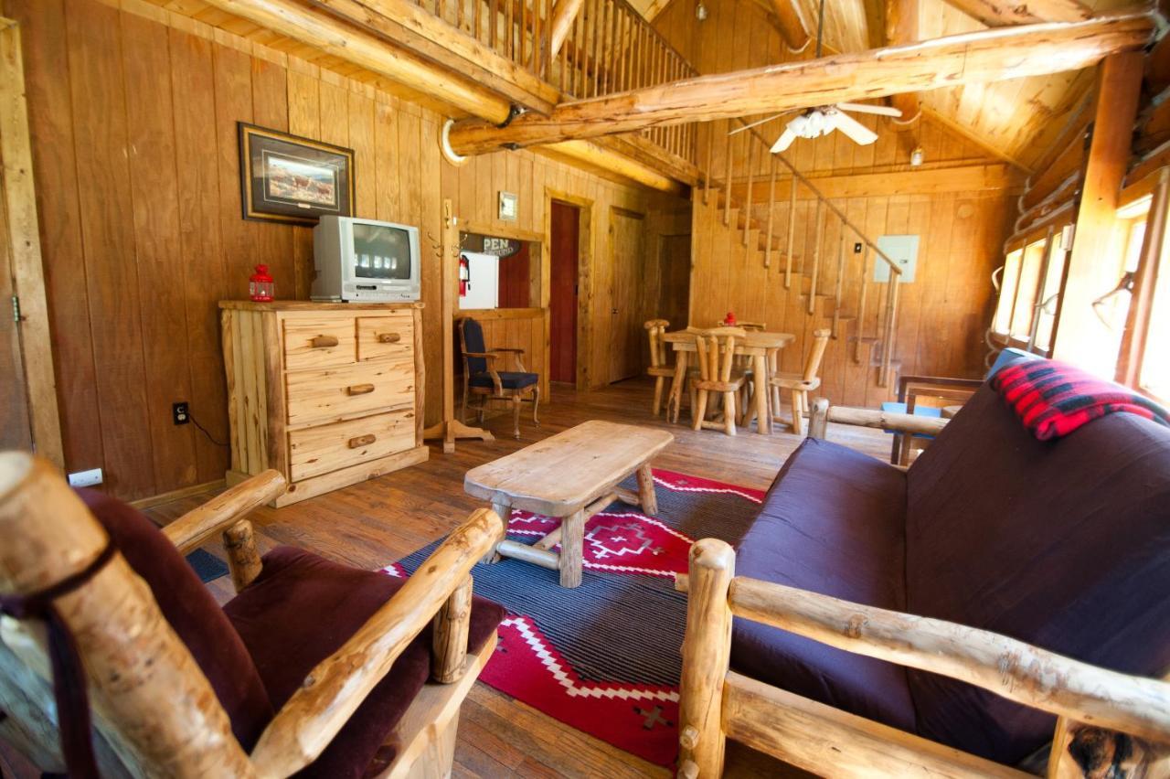 Snowy Mountain Lodge Centennial Eksteriør billede